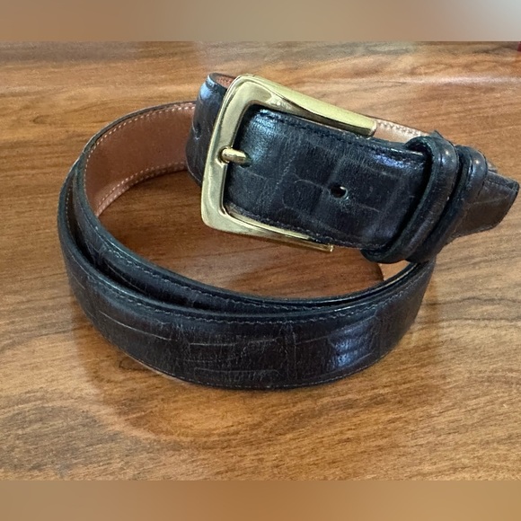 Brighton Embossed Calfskin Leather with solid brass Belt – Size 42 (39–43” fit) - Picture 1 of 5